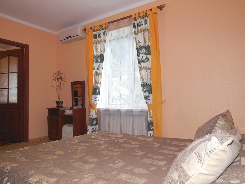 Ekaterininskaya Apartments Odessa Rum bild